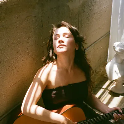 Listen to Laura Carbone, watch music videos, read bio, see tour dates & more!