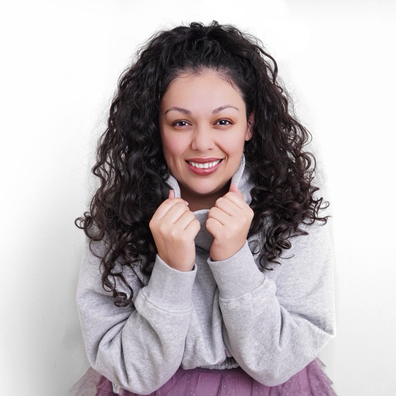 Song - Way Maker (feat. Centro Vida Cristiana Band) - Priscilla Bueno