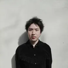 收听 Miyamoto、观看音乐视频、阅读小传、查看巡演日期等 ！