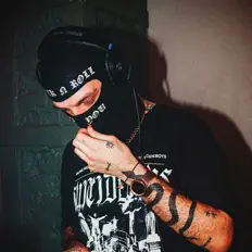 Listen to Sirdsapes, watch music videos, read bio, see tour dates & more!