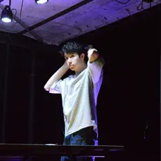 Luister naar Cecca, bekijk muziekvideo's, lees de bio, bekijk de tourdata, en meer!