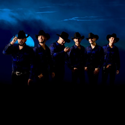 Listen to La Pionera, watch music videos, read bio, see tour dates & more!