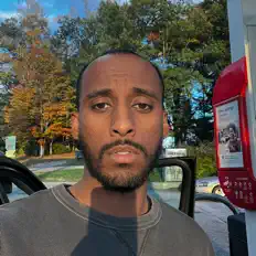 RR BENNY सुनें, म्यूज़िक वीडियो देखें, बायो पढ़ें, दौरे की तारीखें और बहुत कुछ देखें!