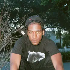 Yung Jiggを聴いたり、ミュージックビデオを鑑賞したり、経歴やツアー日程などを確認したりしましょう！