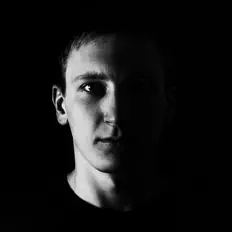 收听 Alex Mosman、观看音乐视频、阅读小传、查看巡演日期等 ！