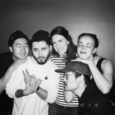 Ascolta Hoshin., guarda video musicali, leggi la biografia, vedi le date del tour & altro!