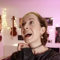 Escucha a undefined, mira videos musicales, lee su biografía, consulta las fechas de las gira y más.