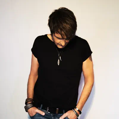 Listen to Paul Etterlin, watch music videos, read bio, see tour dates & more!