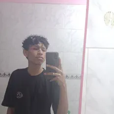 Dengarkan Roller FMA, tonton video musik, baca bio, lihat tanggal tur & lainnya!