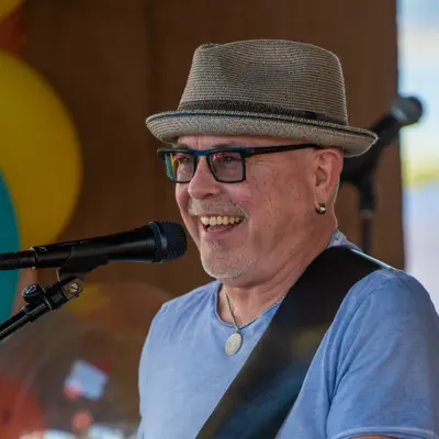 Listen to Neil James Harnett, watch music videos, read bio, see tour dates & more!
