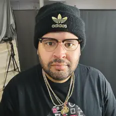 PierreBeatZ: песни, клипы, биография, даты выступлений и многое другое.