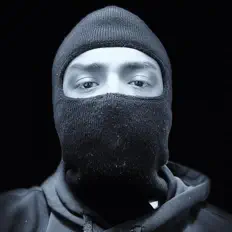 Ακούστε περιεχόμενο από Slyzer, παρακολουθήστε μουσικά βίντεο, διαβάστε το βιογραφικό, δείτε ημερομηνίες περιοδείας, και πολλά ακόμη!