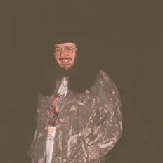 Dire Youth dinle, müzik videolarını izle, biyografisini oku, tur tarihlerini ve daha fazlasını gör!