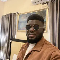Psalmist Nifemiを聴いたり、ミュージックビデオを鑑賞したり、経歴やツアー日程などを確認したりしましょう！
