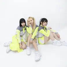 Escucha a SHIKASHI, mira videos musicales, lee su biografía, consulta las fechas de las gira y más.