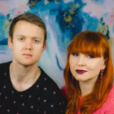 Peachstone을(를) 듣고, 뮤직 비디오를 보고, 약력을 읽고, 투어 일정 등을 확인하세요!