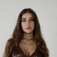 Listen to Halle Abadi, watch music videos, read bio, see tour dates & more!
