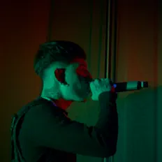 Hör dir Drezzy Allen an, schau dir Musikvideos an, lies die Biografie, finde Tourdaten und mehr!