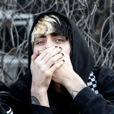 Listen to SWANDO, watch music videos, read bio, see tour dates & more!
