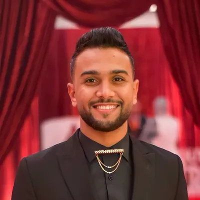 Listen to Mostafa Abo Rawash, watch music videos, read bio, see tour dates & more!