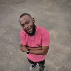 收听 B.I.G. Dean、观看音乐视频、阅读小传、查看巡演日期等 ！