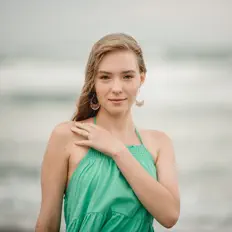 Keeley Sawyer: песни, клипы, биография, даты выступлений и многое другое.