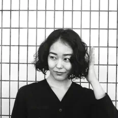 まこちゃん을(를) 듣고, 뮤직 비디오를 보고, 약력을 읽고, 투어 일정 등을 확인하세요!