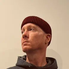 聆聽 Redbaronbeats、觀看音樂影片、閱讀小傳、查看巡演日期等！