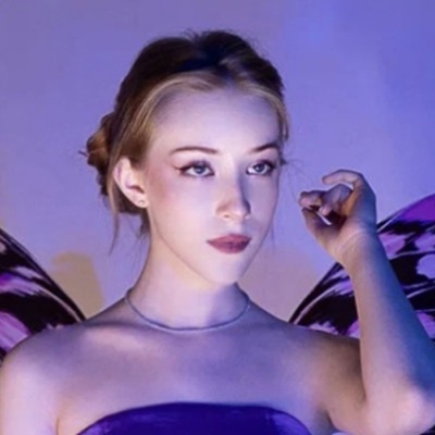 Яся чехомова. Яся чехомова. Яся чехомова. Яся чехомова & lùna — лунный человечек на гитаре. Яся чехомова.