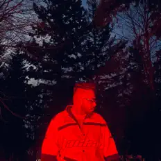 Ascolta LvSohi, guarda video musicali, leggi la biografia, vedi le date del tour & altro!