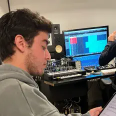 Listen to Kashido, watch music videos, read bio, see tour dates & more!