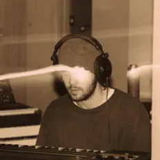 Listen to Stephen Matthew Barnett, watch music videos, read bio, see tour dates & more!