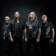 Pentagram Chileを聴いたり、ミュージックビデオを鑑賞したり、経歴やツアー日程などを確認したりしましょう！