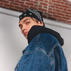 Takumii을(를) 듣고, 뮤직 비디오를 보고, 약력을 읽고, 투어 일정 등을 확인하세요!