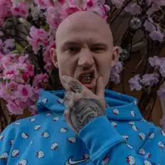 Poslechněte si interpreta курсфэйк, sledujte hudební videa, přečtěte si životopis, podívejte se na data turné a další informace.
