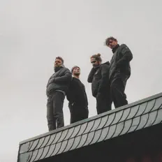 Luister naar Kaprice, bekijk muziekvideo's, lees de bio, bekijk de tourdata, en meer!