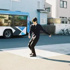 收听 Walm、观看音乐视频、阅读小传、查看巡演日期等 ！