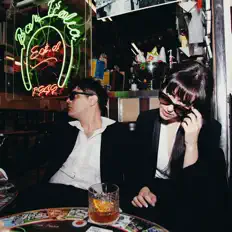 Minimal Schlagerを聴いたり、ミュージックビデオを鑑賞したり、経歴やツアー日程などを確認したりしましょう！