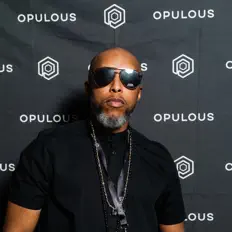 Listen to WhoIsParadise, watch music videos, read bio, see tour dates & more!