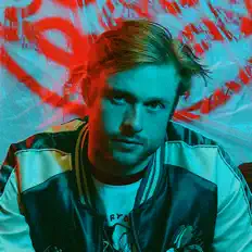 Dengarkan Jake Hays, tonton video musik, baca bio, lihat tanggal tur & lainnya!
