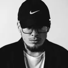 Drunk Mate सुनें, म्यूज़िक वीडियो देखें, बायो पढ़ें, दौरे की तारीखें और बहुत कुछ देखें!