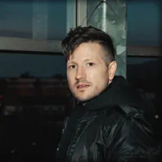 Listen to Allan Scott, watch music videos, read bio, see tour dates & more!