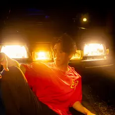 Dengarkan Dan$on, tonton video musik, baca bio, lihat tanggal tur & lainnya!