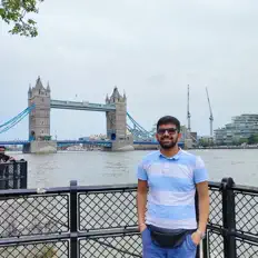 Poslechněte si interpreta Harsimran Singh, sledujte hudební videa, přečtěte si životopis, podívejte se na data turné a další informace.