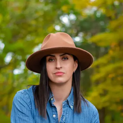 Listen to Taylor Teasley, watch music videos, read bio, see tour dates & more!