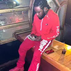 Hör dir Big47oh an, schau dir Musikvideos an, lies die Biografie, finde Tourdaten und mehr!