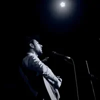 Escucha a undefined, mira vídeos musicales, lee la biografía, consulta fechas de giras y mucho más.
