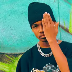 Johnny6teen dinle, müzik videolarını izle, biyografisini oku, tur tarihlerini ve daha fazlasını gör!