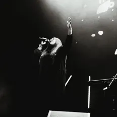 收听 Kelechi、观看音乐视频、阅读小传、查看巡演日期等 ！