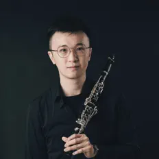 Escucha a Linus Fung, mira videos musicales, lee su biografía, consulta las fechas de las gira y más.